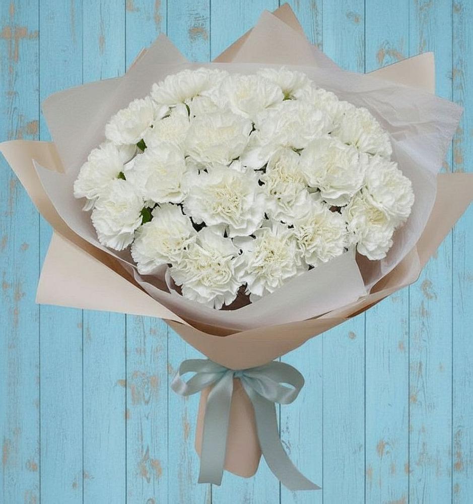 Букет цветов из: Гвоздики в Среднем