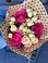 Букет цветов из: Розы в Среднем
