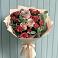 Букет цветов из: Гвоздики и Розы в Среднем