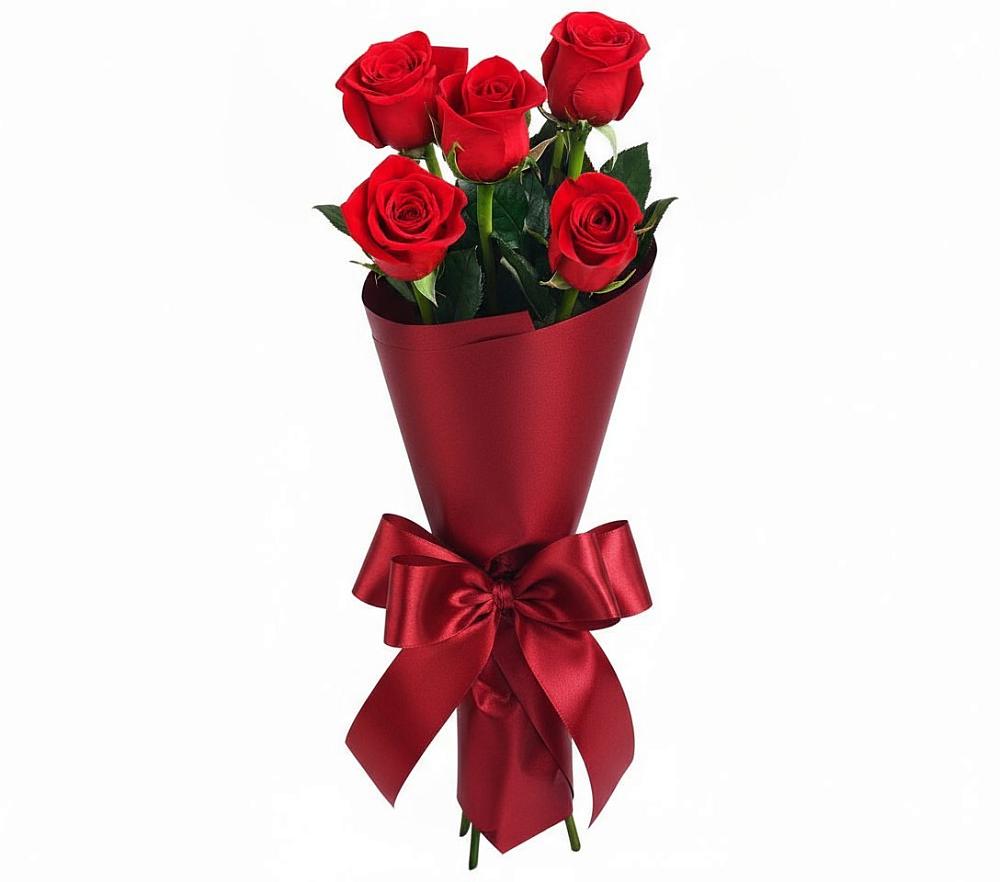Букет 5 Красных роз Эдлесс Лав в Среднем