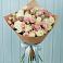 Букет цветов из: Розы в Среднем