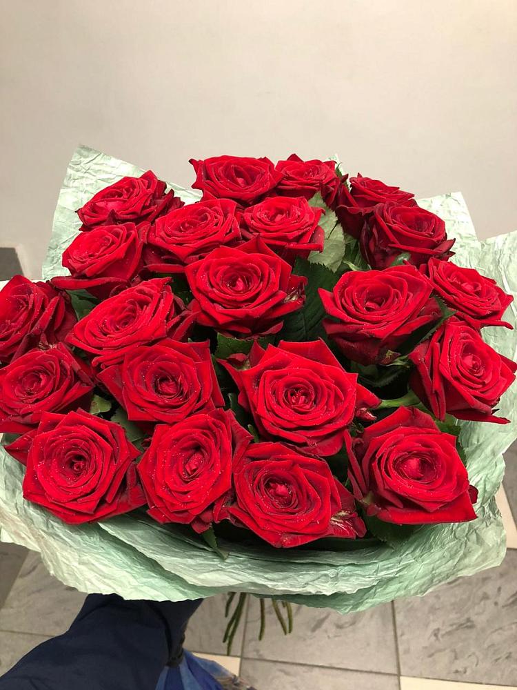 Розы Классика в Среднем Букет Классика в Среднем