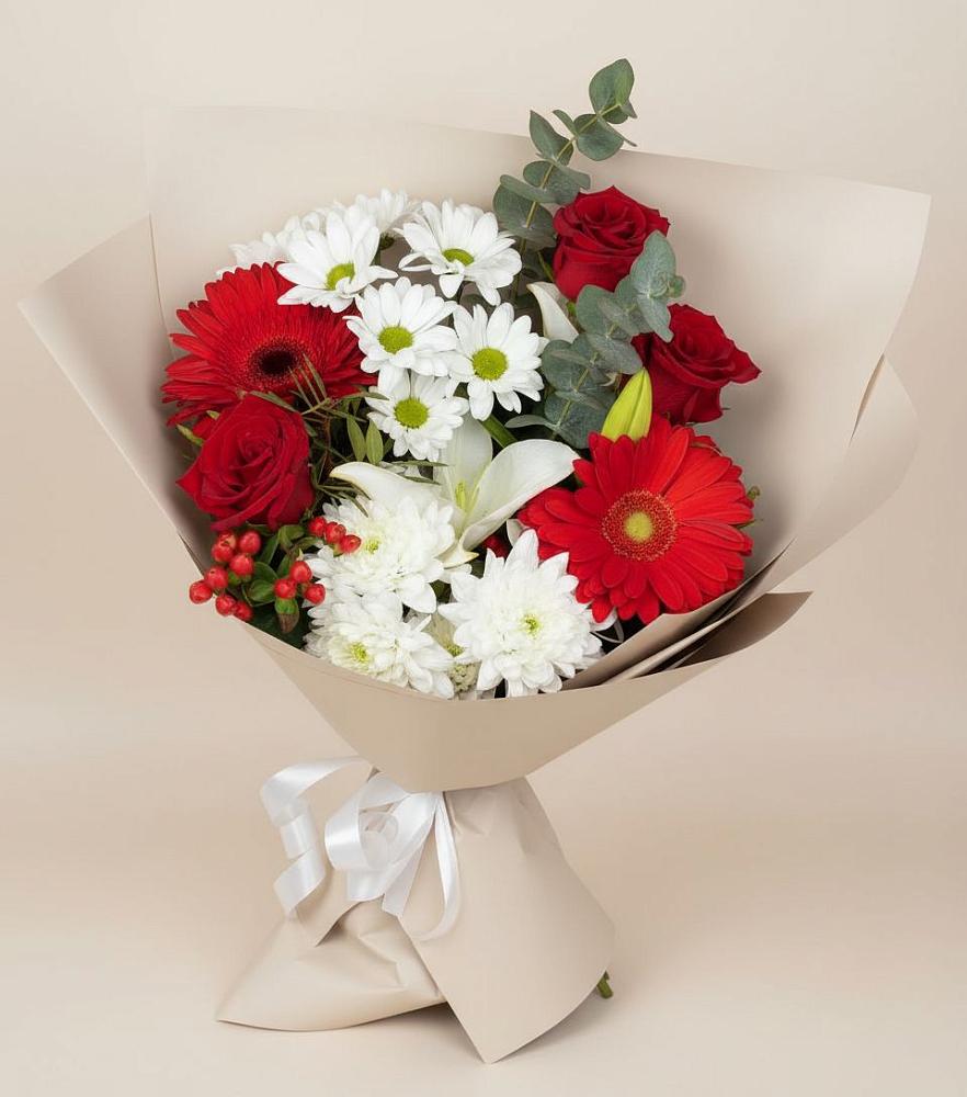 Букет цветов из: Розы, Хризантемы, Герберы и Лилии в Среднем