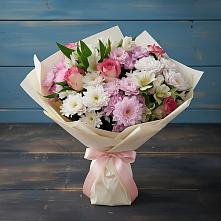 Букет цветов из:  Хризантемы, Альстромерии и Розы в Среднем