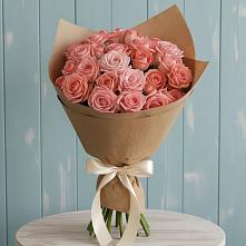 Букет цветов из:  Розы #REPLACE_PRED# Среднем