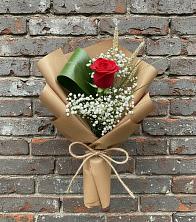 Букет цветов из:  Розы в Среднем