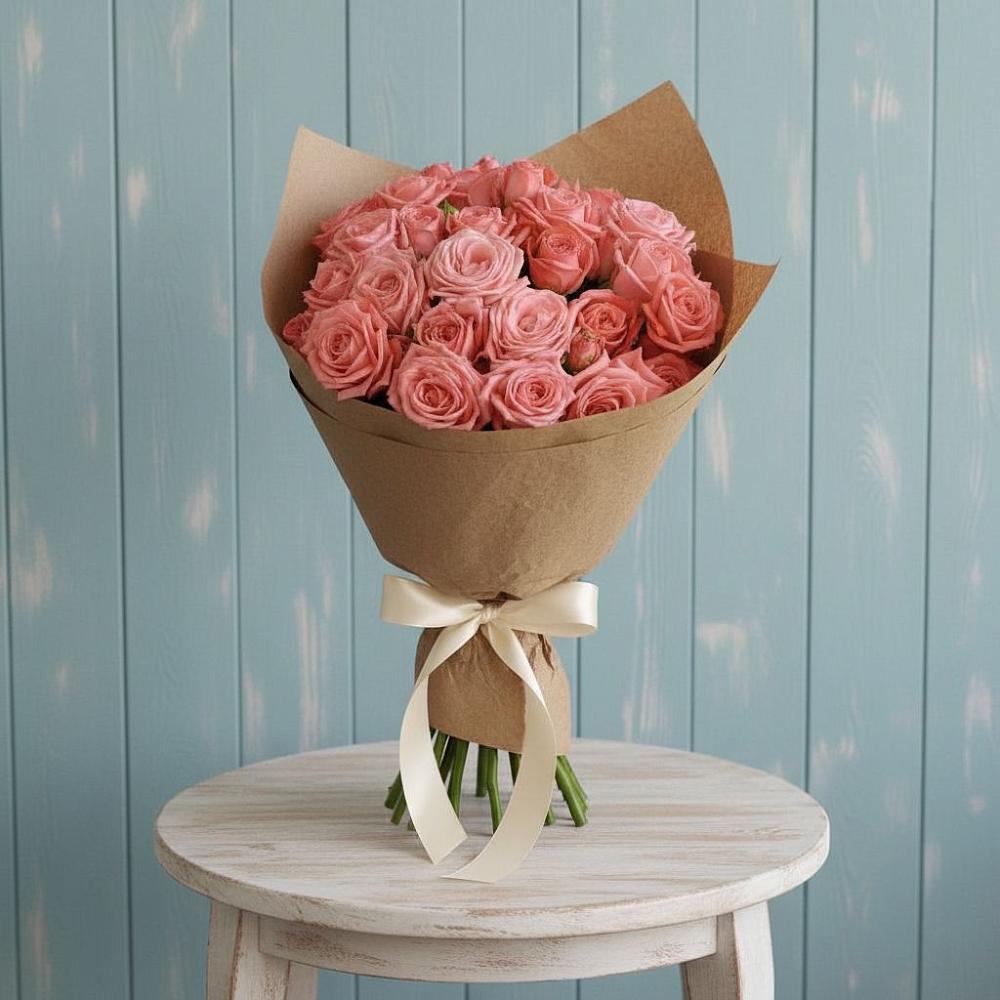 Букет цветов из: Розы в Среднем